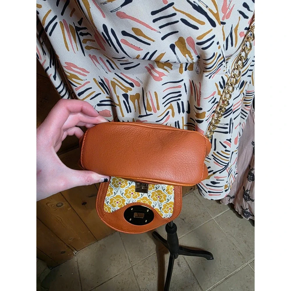 Emma Fox‎ Orange Leather Crossbody Bag Gold Flower Turn Lock Saddle Bag New